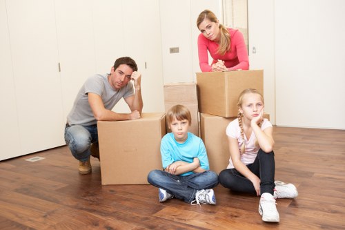 Clean and flexible furniture storage unit options in Plumstead